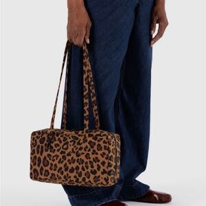 Baggu leopard bowler bag